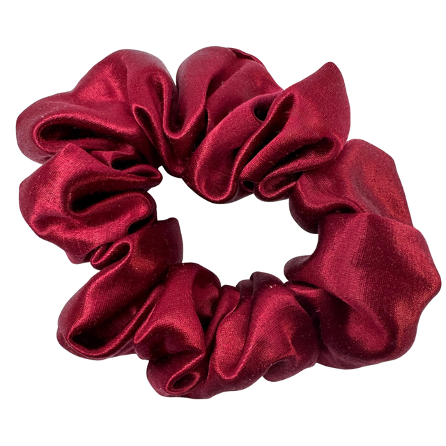 hemp-scrunchie-red-white-backgrond